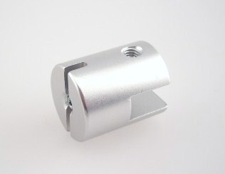 HORIZONTAL PANEL CLAMP FOR 10MM